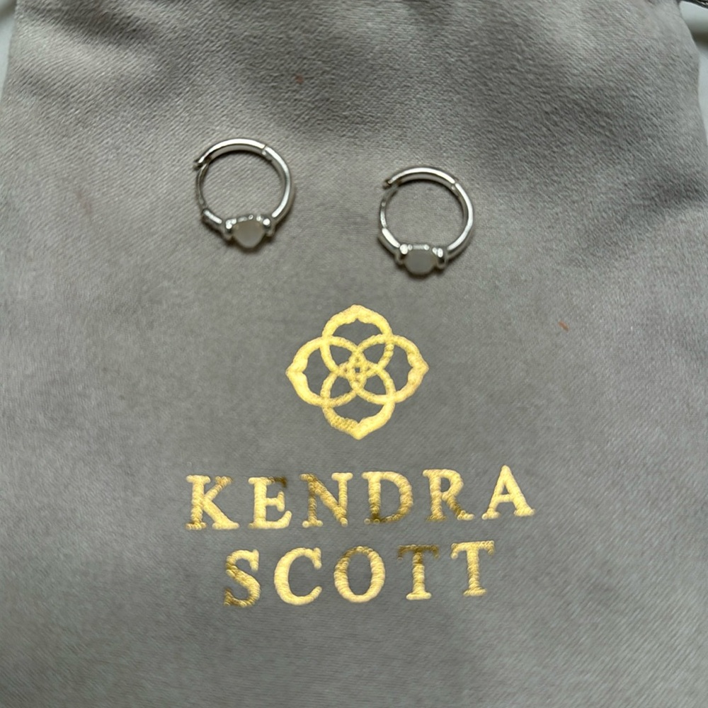 Kendra Scott hoop earrings